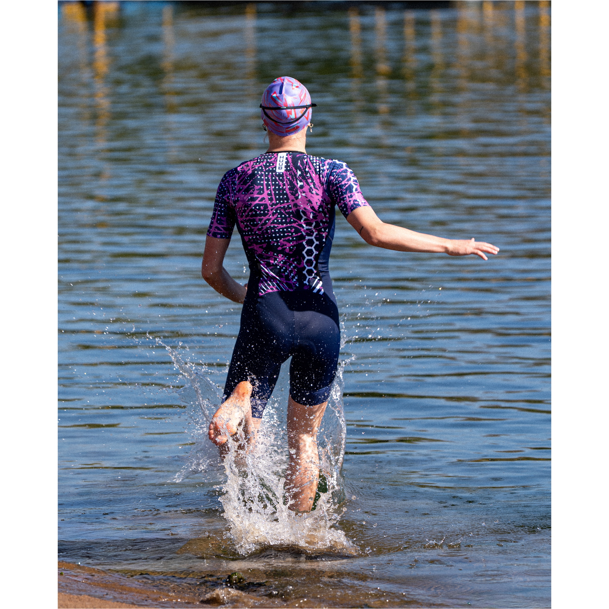 2026 HUUB Triatlon-dragt Til Kvinder, Collage-modellen, COLTSNP  Navy / Lyserød